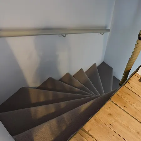 Taylor's Nyaraló Whitby