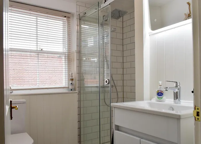 Taylor's * ウィットビー